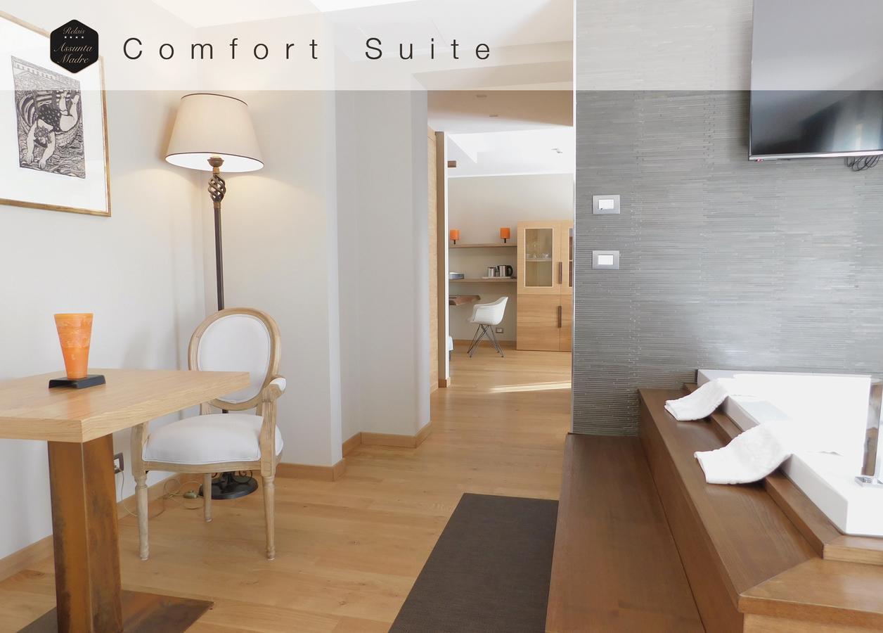 Отель Relais Assunta Madre Ривизондоли Экстерьер фото